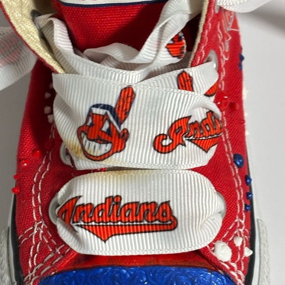 Girls Converse High Top Cleveland Indians Guardians Kids Size 8 Bling - Picture 9 of 9